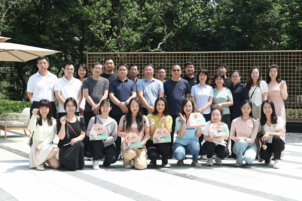 聯(lián)學(xué)聯(lián)建強黨紀(jì) 濃情端午暖人心